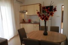 Apartmanok Jasminka Apartman 1 – Dvosobni foto 1