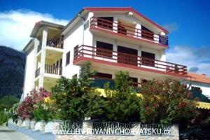 Apartmanok Voyage – Paklenica