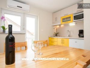 Apartmanok Jadranovo