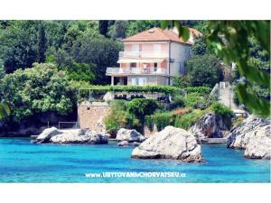 Villa Ana Apartmanok