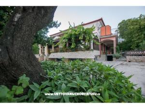 Apartmanok Adriana
