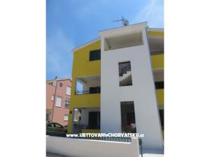 Apartmanok Lucija
