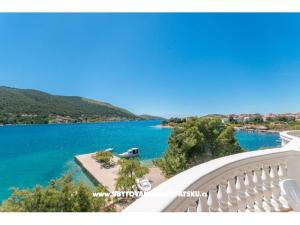 Apartmanok Bonaca - Prvi red do mora