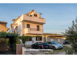 Apartmanok Laim
