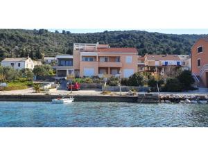 Apartmanok Carić