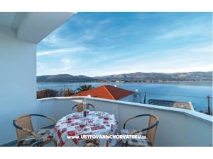 Apartmanok Analora