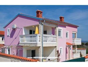 Apartmanok Lisicak
