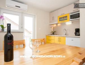 Apartmanok Jadranovo