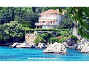 Villa Ana Apartmanok