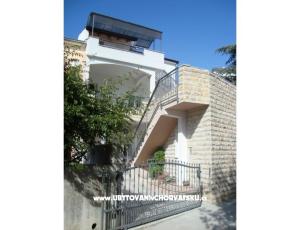 Apartmanok Lidija