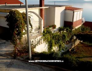 Apartman Lara