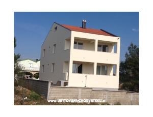 Apartmanok Vrsi - Mulo