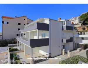 Apartmanok Dora