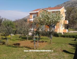 Apartmanok Mirjana***