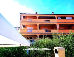 Apartmanok Damir-Julija
