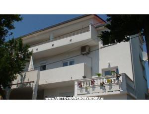Apartmanok Deželjin Ante Barbat