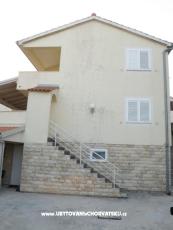Apartmanok Adrijana
