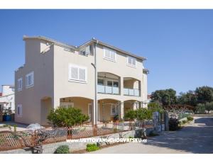 Apartmanok Sharo