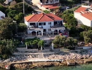 Apartmanok Oli