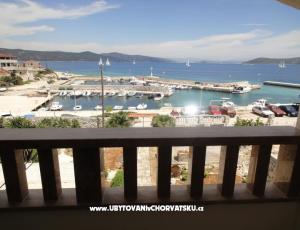 Apartmanok Villa Ana