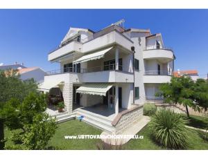 Apartmanok 49