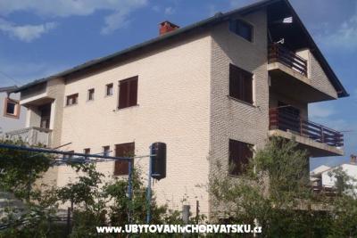 Apartmanok Pekić