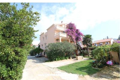 Apartmanok Iva