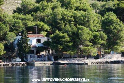 Apartmanok Lavdara