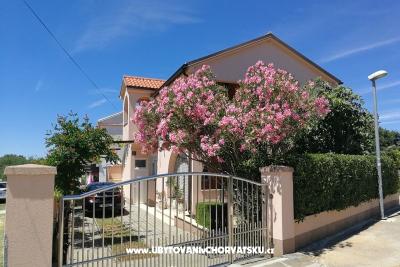 Apartman Mira