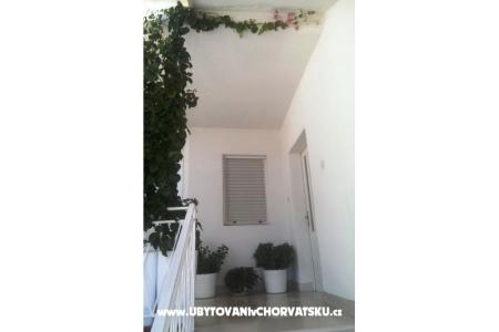 Apartmanok Carević fotó 2