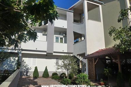 Apartmanok DIVNA Baška Voda Horvátország