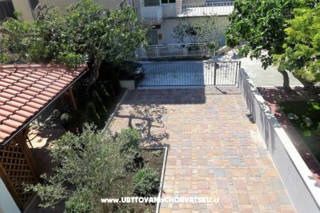 Apartmanok DIVNA fotó 3