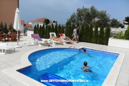 Vila Granić Baška Voda Horvátország