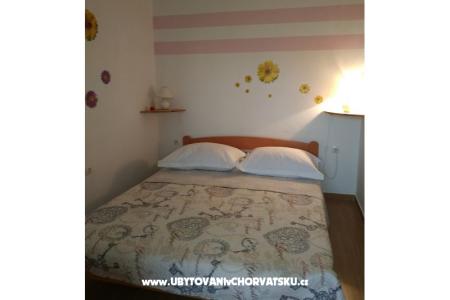 Apartmanok Mira fotó 3