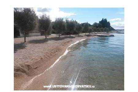 Apartmanok a strandon 'BRALIC' fotó 4