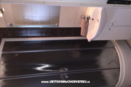 Apartmanok Neli fotó 3