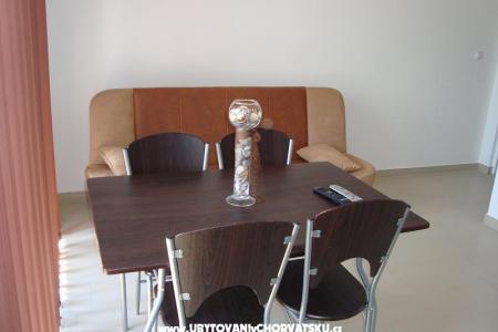Apartmanok Neli fotó 5