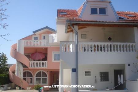 Apartmanok Goge Biograd Horvátország