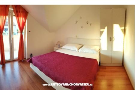 Apartmanok Krajnović Biograd fotó 3