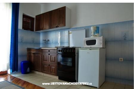 Apartmanok Ljiljana fotó 5