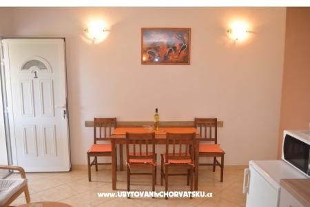 Apartmanok Salamun fotó 3