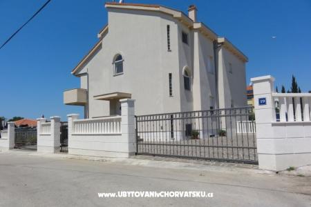 Apartmanok Roko Biograd Horvátország