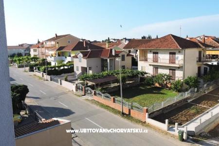 Biograd Apartmanok Ćaleta fotó 2
