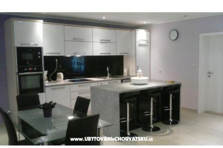 Apartmanok Ina fotó 5