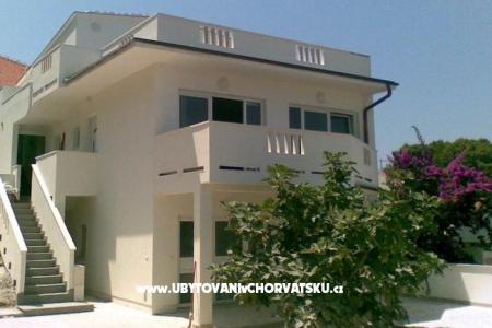 Apartmanok Tomy Brač sziget Horvátország