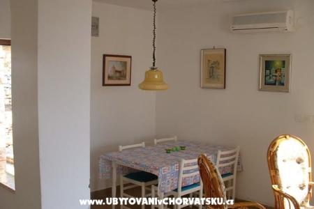 Apartmanok Dvornik - Sutivan fotó 4