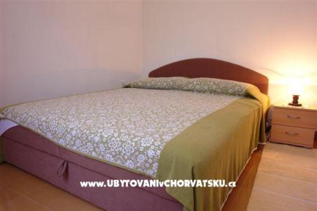 Apartmanok Katija fotó 4
