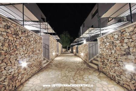Kala mendula apartmani Brač sziget Horvátország