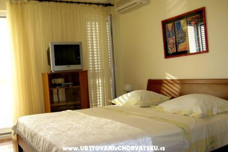 Apartmanok Kartulina fotó 3