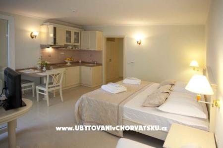 Apart hotel Brela SP Sunčeva postel fotó 4
